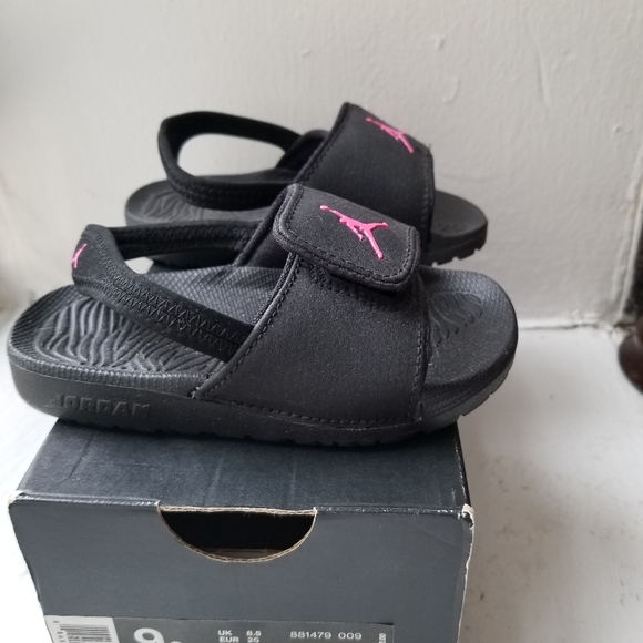 SOLD IN ANOTHER PLATFORM - Picture 2 of 5